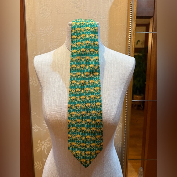 Versace Silk Gorgeous Green & Gold Shell Tie